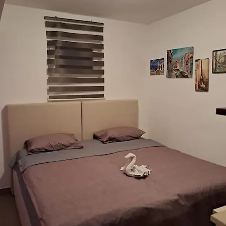 Holiday Home Apartment